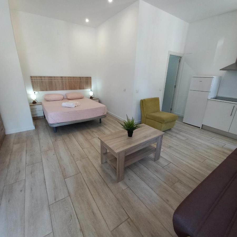 Malaga Velarde Center 3 Apartman Kültér fotó