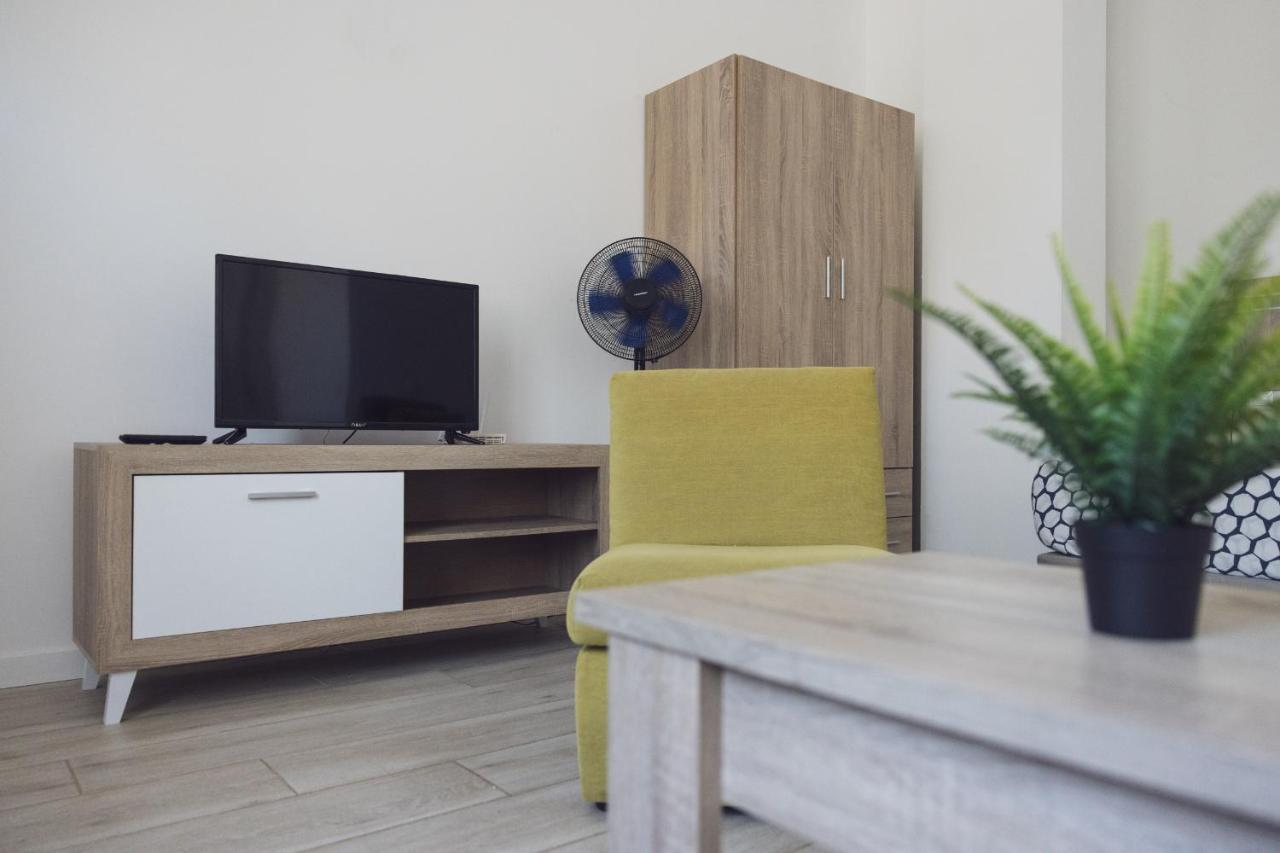 Malaga Velarde Center 3 Apartman Kültér fotó